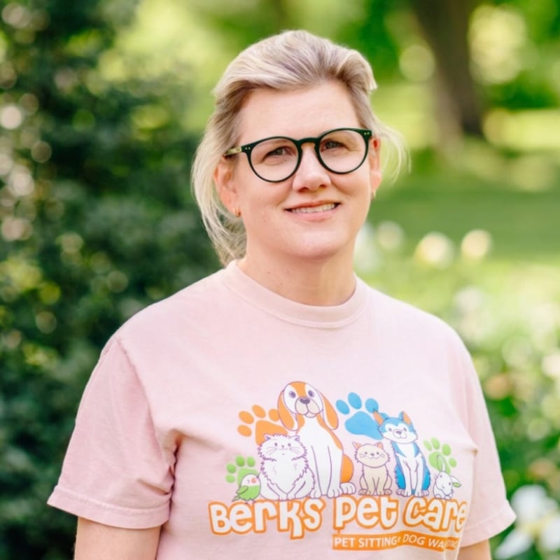 Nikki | Pet Sitter
